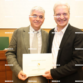 ΒΡΑΒΕΙΟ ΔΗΜΟΥ ΗΡΑΚΛΕΙΟΥ ΝΙΚΟΣ ΚΑΖΑΝΤΖΑΚΗΣ