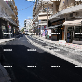 ΑΣΦΑΛΤΟΣΤΡΩΣΗ ΣΤΗΝ ΑΒΕΡΩΦ