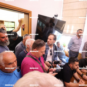ΔΙΑΜΑΡΤΥΡΙΑ ΣΤΗΝ ΠΕΡΙΦΕΡΕΙΑ ΓΙΑ ΤΗΝ ΔΟΜΗ ΜΕΤΑΝΑΣΤΩΝ