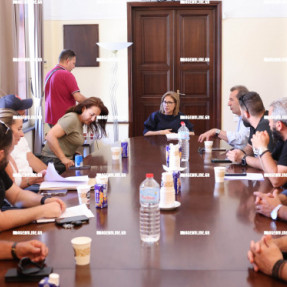 ΔΙΑΜΑΡΤΥΡΙΑ ΣΤΗΝ ΠΕΡΙΦΕΡΕΙΑ ΓΙΑ ΤΗΝ ΔΟΜΗ ΜΕΤΑΝΑΣΤΩΝ
