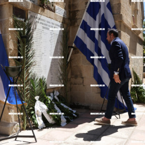 ΚΑΤΑΘΕΣΗ ΣΤΕΦΑΝΩΝ ΓΙΑ ΤΗΝ ΜΝΗΜΗ ΤΩΝ 62 ΜΑΡΤΥΡΩΝ