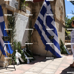 ΚΑΤΑΘΕΣΗ ΣΤΕΦΑΝΩΝ ΓΙΑ ΤΗΝ ΜΝΗΜΗ ΤΩΝ 62 ΜΑΡΤΥΡΩΝ