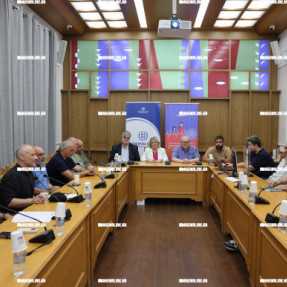 ΠΑΡΟΥΣΙΑΣΗ ΑΠΟΤΕΛΕΣΜΑΤΩΝ ΤΟΥ ΕΡΓΟΥ «Πιλοτικό Ερευνητικό Δίκτυο Σχολικών Σεισμογράφων σε Σχολεία της Κρήτης»