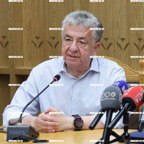 ΣΥΣΚΕΨΗ ΣΤΗΝ ΠΕΡΙΦΕΡΕΙΑ ΠΑΡΟΥΣΙΑ ΤΑΧΙΑΟΥ