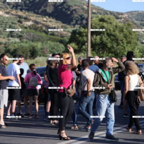 ΔΙΑΜΑΡΤΥΡΙΑ ΚΑΤΟΙΚΩΝ ΣΤΟΥΣ ΑΘΑΝΑΤΟΥΣ ΓΙΑ ΤΗ ΔΟΜΗ