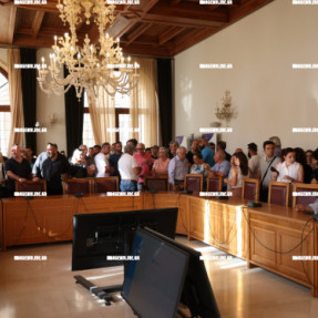 ΔΙΑΜΑΡΤΥΡΙΑ ΣΤΟ ΔΗΜΟΤΙΚΌ ΣΥΜΒΟΎΛΙΟ ΓΙΑ ΤΗ ΔΟΜΉ ΜΕΤΑΝΑΣΤΩΝ