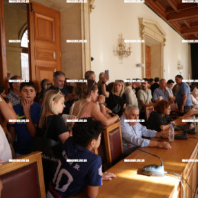 ΔΙΑΜΑΡΤΥΡΙΑ ΣΤΟ ΔΗΜΟΤΙΚΌ ΣΥΜΒΟΎΛΙΟ ΓΙΑ ΤΗ ΔΟΜΉ ΜΕΤΑΝΑΣΤΩΝ