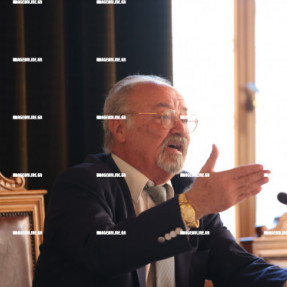 ΔΙΑΜΑΡΤΥΡΙΑ ΣΤΟ ΔΗΜΟΤΙΚΌ ΣΥΜΒΟΎΛΙΟ ΓΙΑ ΤΗ ΔΟΜΉ ΜΕΤΑΝΑΣΤΩΝ