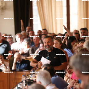 ΔΙΑΜΑΡΤΥΡΙΑ ΣΤΟ ΔΗΜΟΤΙΚΌ ΣΥΜΒΟΎΛΙΟ ΓΙΑ ΤΗ ΔΟΜΉ ΜΕΤΑΝΑΣΤΩΝ