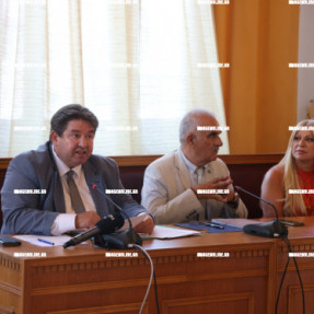 ΔΙΑΜΑΡΤΥΡΙΑ ΣΤΟ ΔΗΜΟΤΙΚΌ ΣΥΜΒΟΎΛΙΟ ΓΙΑ ΤΗ ΔΟΜΉ ΜΕΤΑΝΑΣΤΩΝ