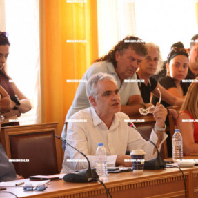 ΔΙΑΜΑΡΤΥΡΙΑ ΣΤΟ ΔΗΜΟΤΙΚΌ ΣΥΜΒΟΎΛΙΟ ΓΙΑ ΤΗ ΔΟΜΉ ΜΕΤΑΝΑΣΤΩΝ