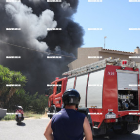 ΦΩΤΙΑ ΣΤΟΝ ΑΙ ΓΙΑΝΝΗ ΤΟ ΧΩΣΤΟ