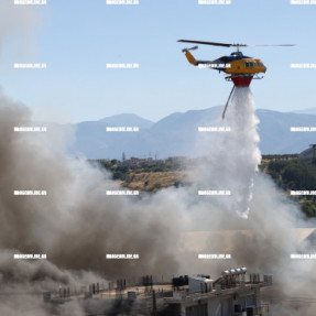 ΦΩΤΙΑ ΣΤΟΝ ΑΙ ΓΙΑΝΝΗ ΤΟ ΧΩΣΤΟ