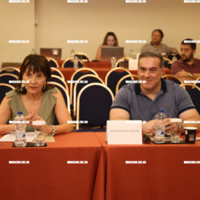 ΑΝΑΔΕΙΞΗ ΝΕΟΥ ΠΡΟΕΔΡΟΥ ΣΤΟ ΠΕΡΙΦΕΡΕΙΑΚΟ ΣΥΜΒΟΥΛΕΙΟ