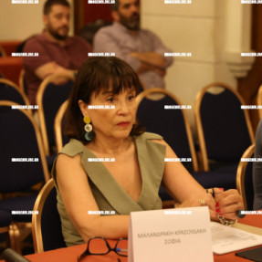 ΑΝΑΔΕΙΞΗ ΝΕΟΥ ΠΡΟΕΔΡΟΥ ΣΤΟ ΠΕΡΙΦΕΡΕΙΑΚΟ ΣΥΜΒΟΥΛΕΙΟ