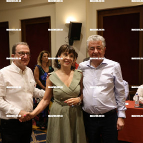 ΑΝΑΔΕΙΞΗ ΝΕΟΥ ΠΡΟΕΔΡΟΥ ΣΤΟ ΠΕΡΙΦΕΡΕΙΑΚΟ ΣΥΜΒΟΥΛΕΙΟ