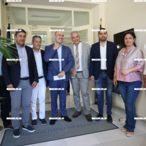 Συνάντηση του Υφυπουργού Οιοινομικών Δημήτρη Μαρκοπούλου με εκπροσώπους παραγωγικών φορέων στο Επιμελητήριο Ηρακλείου