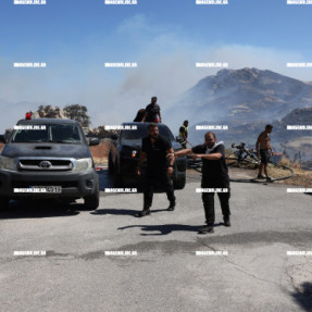 ΦΩΤΙΑ ΣΤΟ ΚΟΥΡΤΑΛΙΩΤΙΚΟ ΦΑΡΑΓΓΙ