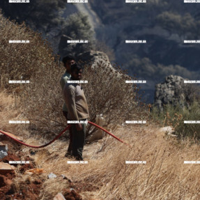 ΦΩΤΙΑ ΣΤΟ ΚΟΥΡΤΑΛΙΩΤΙΚΟ ΦΑΡΑΓΓΙ