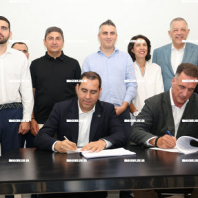 ΥΠΟΓΡΑΦΗ ΣΥΜΒΑΣΗΣ ΣΤΟ ΝΕΟ ΑΕΡΟΔΡΟΜΙΟ