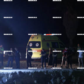 ΕΠΕΣΕ ΑΥΤΟΚΙΝΗΤΟ ΣΤΟ ΓΙΟΦΥΡΟ