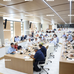 ΑΓΙΑΣΜΟΣ ΣΤΟ ΝΕΑ ΑΙΘΟΥΣΑ ΠΕΡΙΦΕΡΕΙΑΚΟΥ ΣΥΜΒΟΥΛΙΟΥ