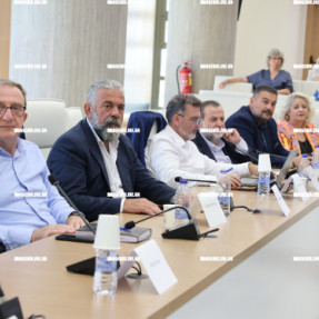 ΑΓΙΑΣΜΟΣ ΣΤΟ ΝΕΑ ΑΙΘΟΥΣΑ ΠΕΡΙΦΕΡΕΙΑΚΟΥ ΣΥΜΒΟΥΛΙΟΥ