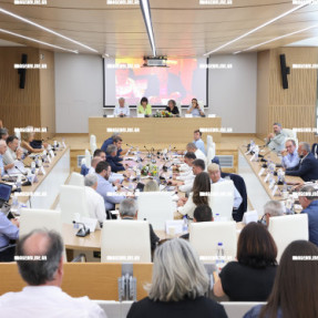 ΑΓΙΑΣΜΟΣ ΣΤΟ ΝΕΑ ΑΙΘΟΥΣΑ ΠΕΡΙΦΕΡΕΙΑΚΟΥ ΣΥΜΒΟΥΛΙΟΥ