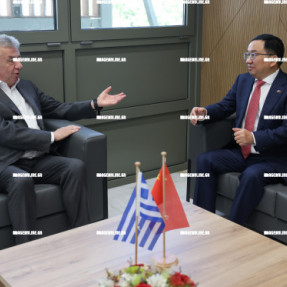 ΕΠΙΣΚΕΨΗ ΚΙΝΕΖΟΥ ΠΡΕΣΒΗ ΣΤΗΝ ΠΕΡΙΦΕΡΕΙΑ