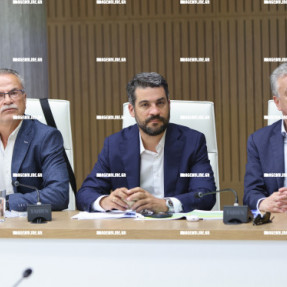 ΣΥΣΚΕΨΗ ΜΕ ΔΗΜΑΡΧΟΥΣ ΔΥΤΙΚΗΣ ΚΡΗΤΗΣ ΣΤΗΝ ΠΕΡΙΦΕΡΕΙΑ