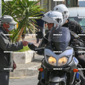 ΠΡΩΤΗ ΜΕΡΑ ΑΠΑΓΟΡΕΥΣΗ ΚΥΚΛΟΦΟΡΙΑΣ ΛΟΓΩ ΚΟΡΩΝΟΙΟΥ