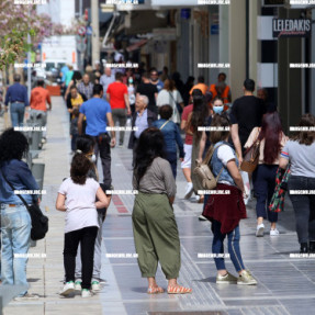 ΕΠΑΝΑΛΕΙΤΟΥΡΓΙΑ ΚΑΤΑΣΤΗΜΑΤΩΝ, ΟΥΡΕΣ ΚΑΙ ΚΙΝΗΣΗ ΣΤΗΝ ΑΓΟΡΑ