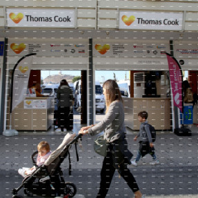 ΧΡΕΟΚΟΠΗΣΕ Η THOMAS COOK