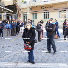 RAPID TEST ΣΤΗΝ ΛΟΤΖΙΑ