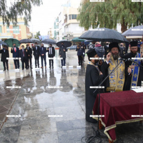 ΔΟΞΟΛΟΓΙΑ ΚΑΙ ΚΑΤΑΘΕΣΗ ΣΤΕΦΑΝΩΝ ΓΙΑ ΤΗΝ 25 ΜΑΡΤΙΟΥ