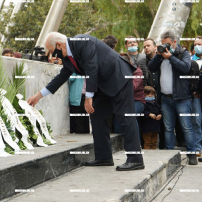 ΚΑΤΑΘΕΣΗ ΣΤΕΦΑΝΩΝ ΓΙΑ ΤΗΝ 28η ΟΚΤΩΒΡΙΟΥ