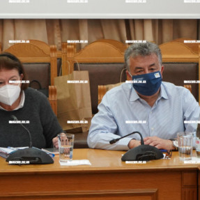 Η ΥΠΟΥΡΓΟΣ ΠΟΛΙΤΙΣΜΟΥ ΛΙΝΑ ΜΕΝΔΩΝΗ ΣΤΗΝ ΠΕΡΙΦΕΡΕΙΑ