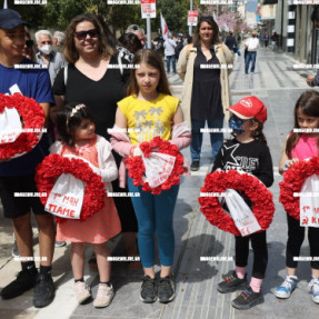 ΣΥΓΚΕΝΤΡΩΣΗ ΣΤΗΝ ΠΛΑΤΕΙΑ ΕΛΕΥΘΕΡΙΑΣ ΓΙΑ ΤΗΝ ΕΡΓΑΤΙΚΗ ΠΡΩΤΟΜΑΓΙΑ