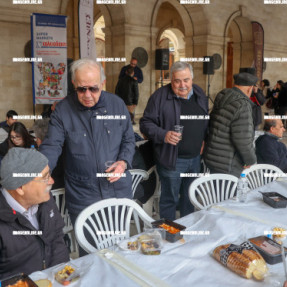 ΚΟΥΛΟΥΜΑ ΣΤΗ ΛΟΤΖΙΑ