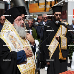 ΚΑΤΑΘΕΣΗ ΣΤΕΦΑΝΩΝ ΓΙΑ ΤΗΝ 25Η ΜΑΡΤΙΟΥ