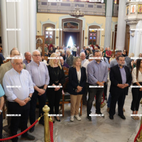 ΕΠΙΜΝΗΜΟΣΙΝΗ ΔΕΗΣΗ ΣΤΗΝ ΜΝΗΜΗ ΤΟΥ ΑΝΔΡΕΑ ΠΑΠΑΝΔΡΕΟΥ ΣΤΟΝ ΑΓΙΟ ΜΗΝΑ