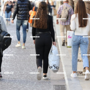 ΚΙΝΗΣΗ ΣΤΗΝ ΑΓΟΡΑ ΛΟΓΟ BLACK FRIDAY